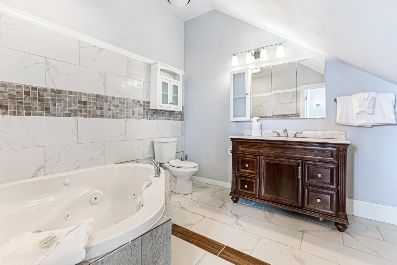 5br Penthouse With Amenities Near Fq Apartment *