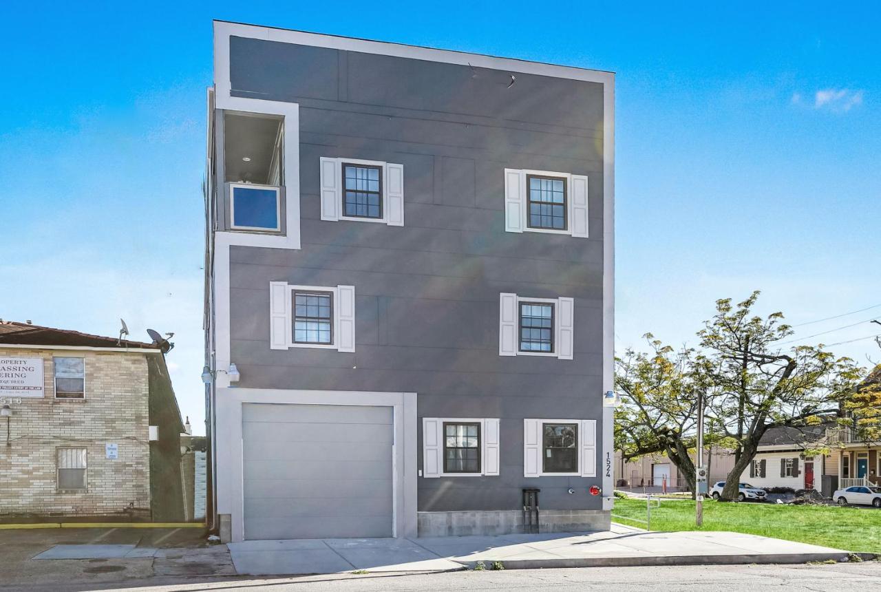 5br Penthouse With Amenities Near Fq Apartment New Orleans